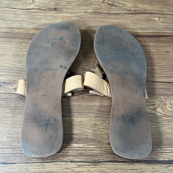 Tory Burch Moore Tan Leather Flip Flops Sandals Women’s Size 7.5 Shoes Slip-On - Picture 5 of 8